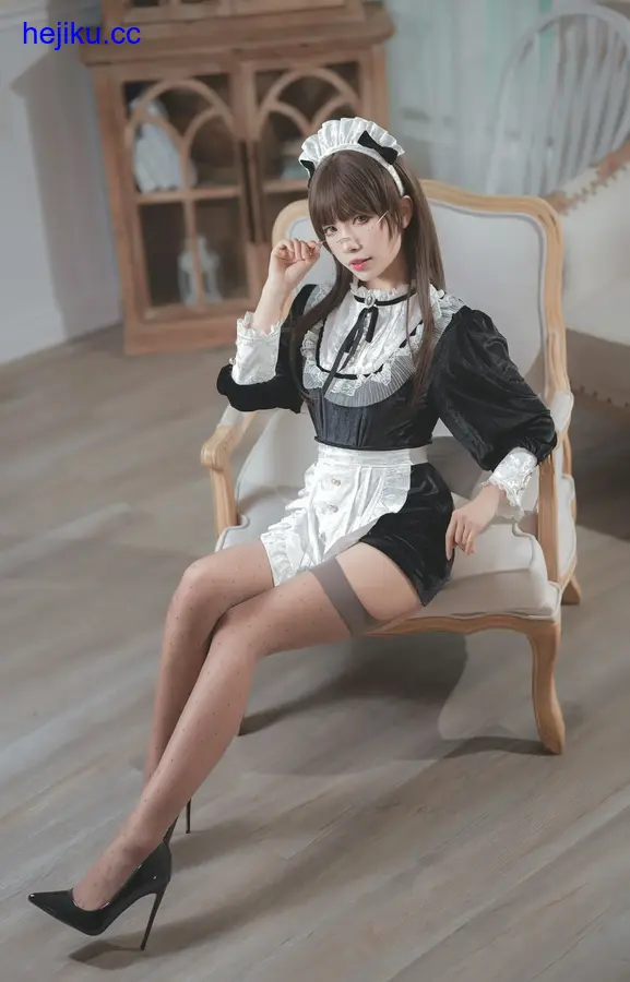 Neko-薇薇 – 全套作品及随包视频[2026.8月-更新至18期-共4.4G]
