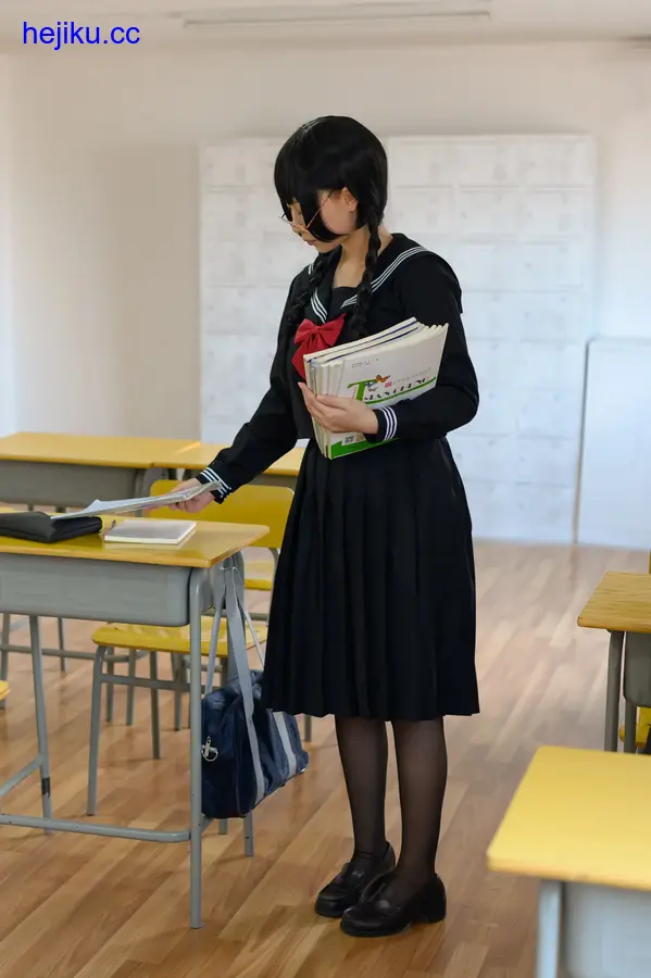 PAKI酱 – 全套作品及随包视频[2026.5月-更新至8期-共2.7G]