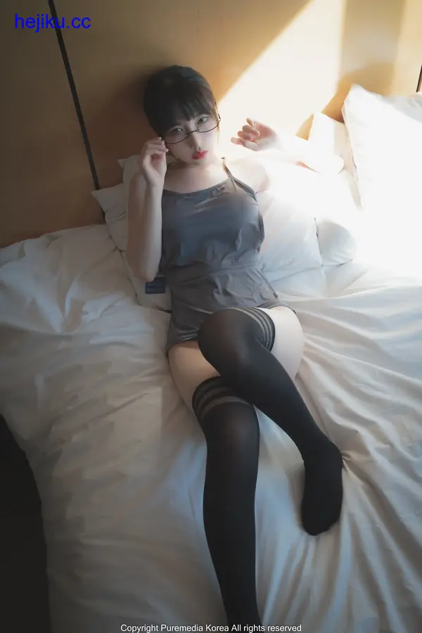 Uhye(이유혜) – 全套作品及随包视频[2026.5月-更新至14期-共10.6G]