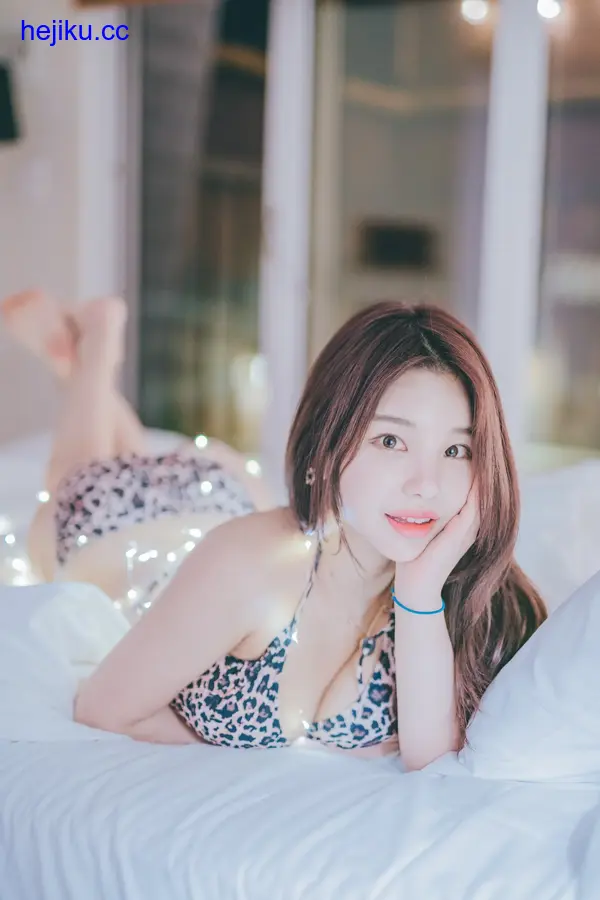 Zzyuri(쮸리) – 全套作品及随包视频[2026.7月-更新至29期-共16.4G]