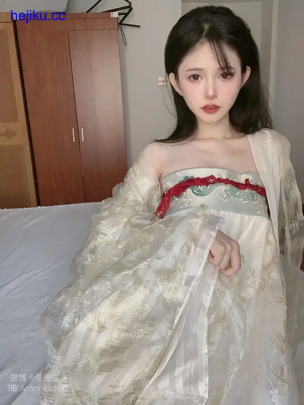 倦倦喵 – 全套作品及随包视频[2026.4月-更新至16期-共4.6G]