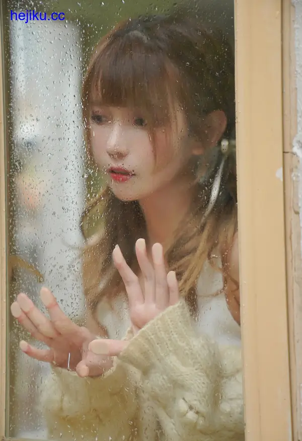 凛子酱 – 全套作品及随包视频[2026.6月-更新至22期-共3.2G]