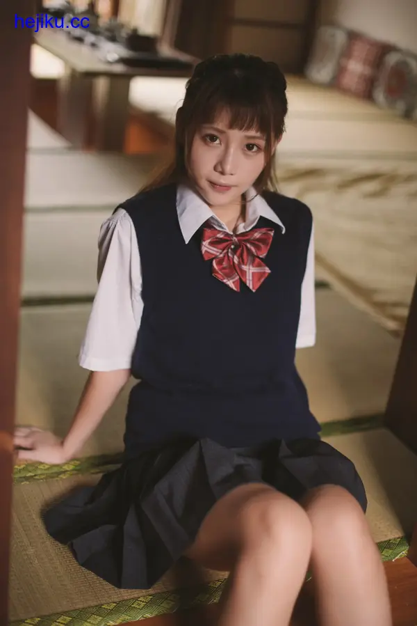 凛子酱 – 全套作品及随包视频[2026.6月-更新至22期-共3.2G]