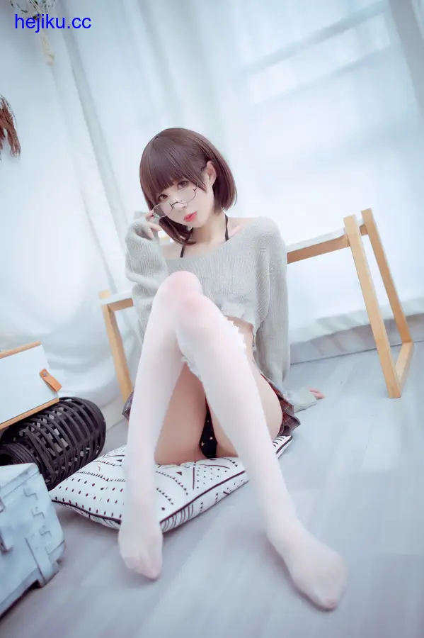 南鸽 – 全套作品及随包视频[2026.5月-更新至4期-共1.5G]