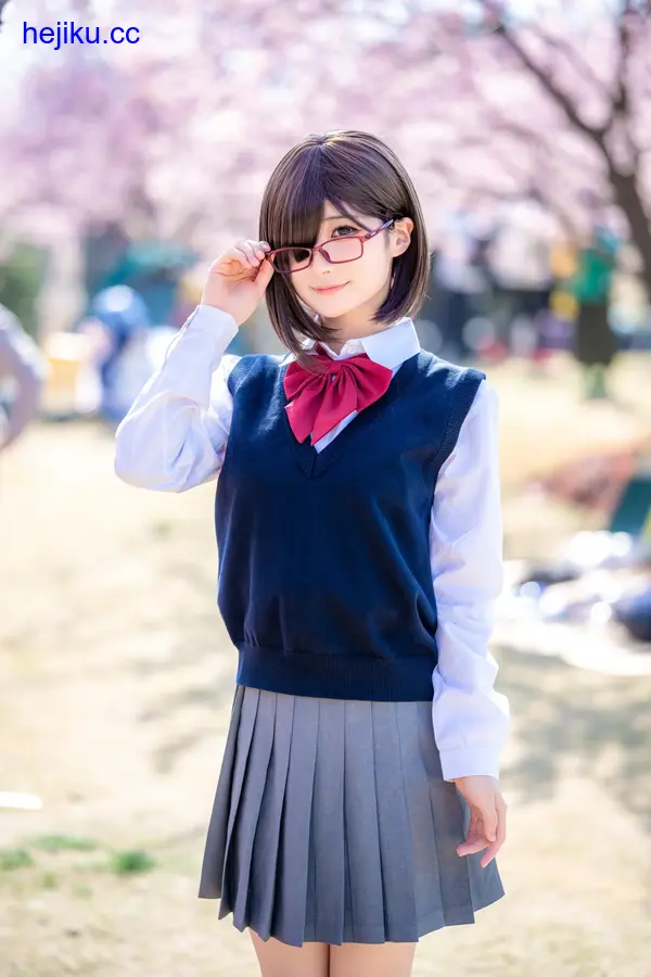 幼愛youmeko – 全套作品及随包视频[2026.8月-更新至43期-共13G]