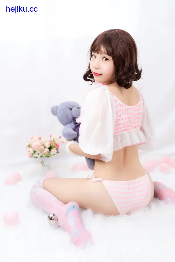无颜小天使wy – 全套作品及随包视频[2026.4月-更新至29期-共13.7G]