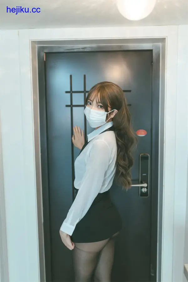 杏仁曲奇 – 全套作品及随包视频[2026.5月-更新至15期-共7.6G] 