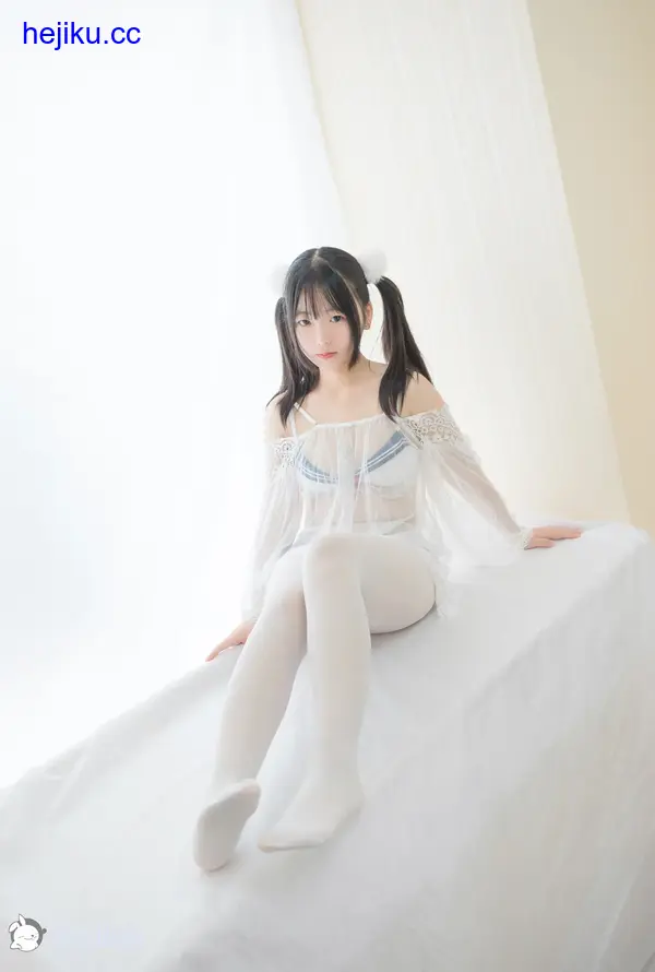 青春学妹《兔玩映画》含本体/番外/泳装/兔女– 全套作品及随包视频[2026.4月-更新至1012期-共380G]