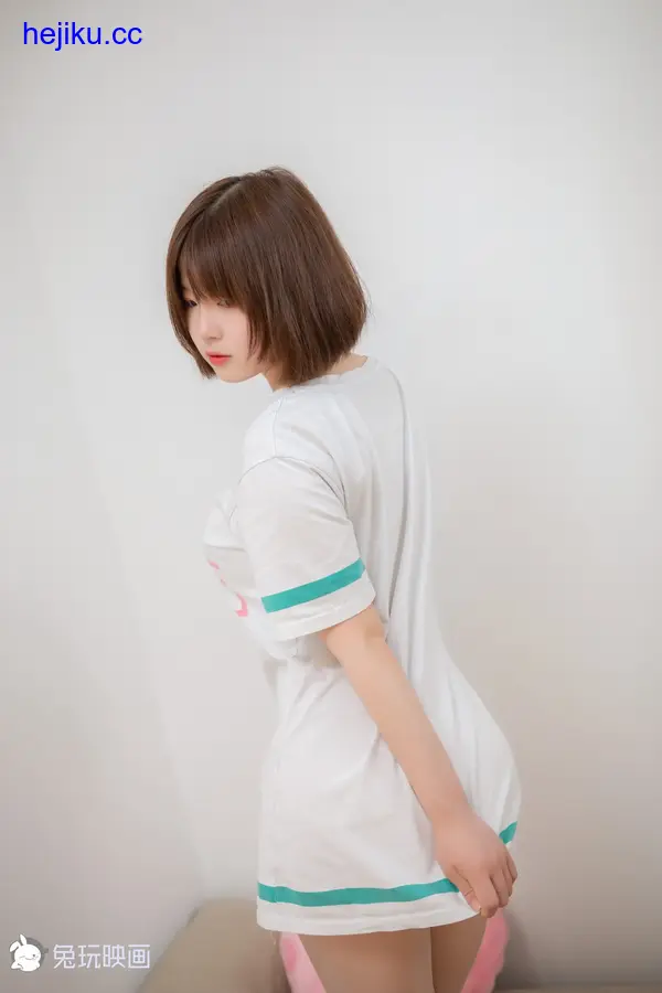 青春学妹《兔玩映画》含本体/番外/泳装/兔女– 全套作品及随包视频[2026.4月-更新至1012期-共380G]