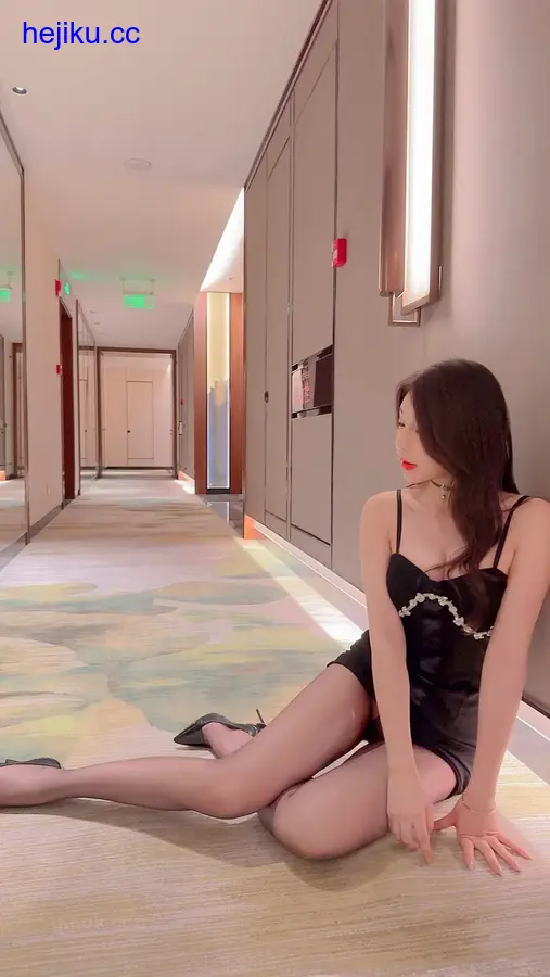 徐莉芝Booty – 微密圈全套作品及随包视频[20套-2025.5]