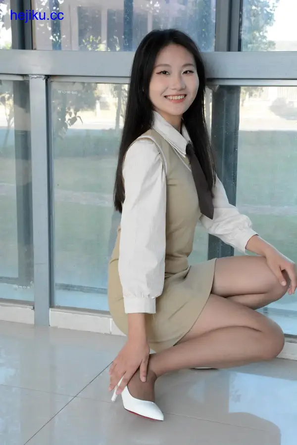 爱月下 – 全套美足美图视频合集[2026.10月-更新至18期-共119G]