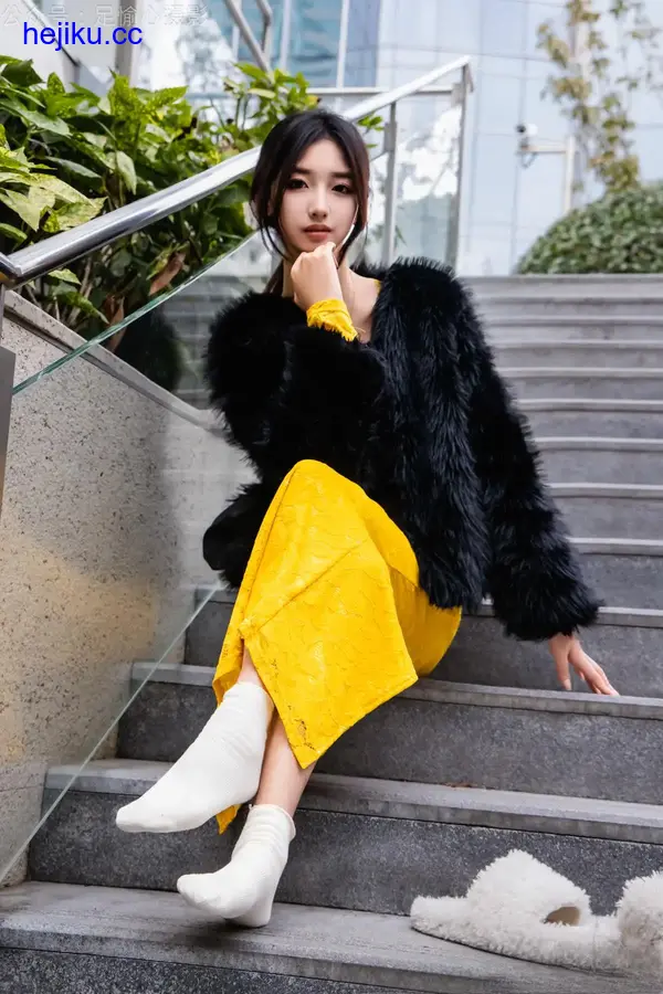 足愉心 – 全套少女美足美图视频合集[2026.10月-更新至38期-共490G]