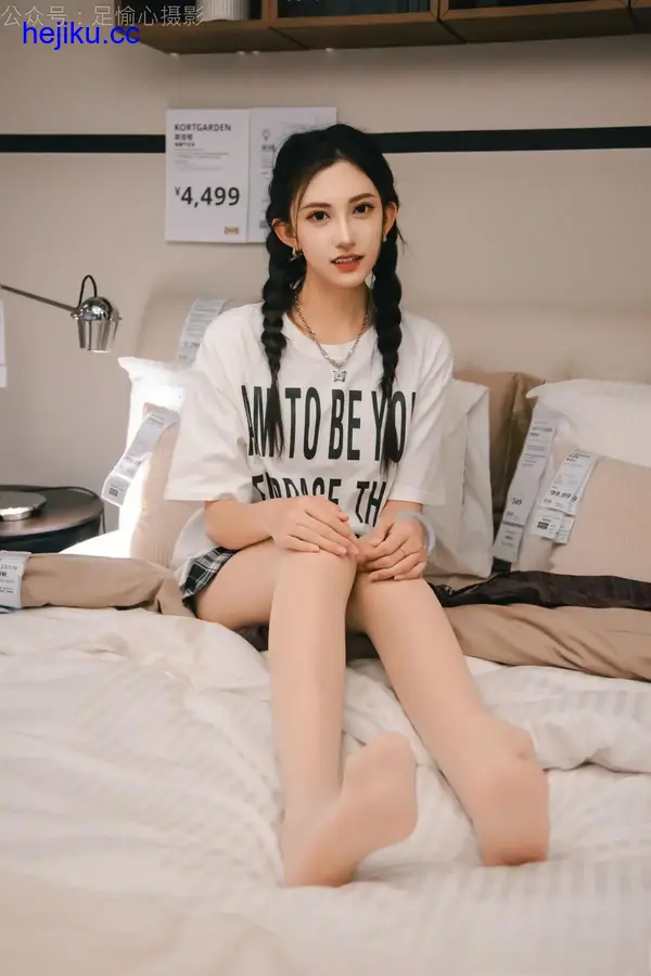 足愉心 – 全套少女美足美图视频合集[2026.10月-更新至38期-共490G]